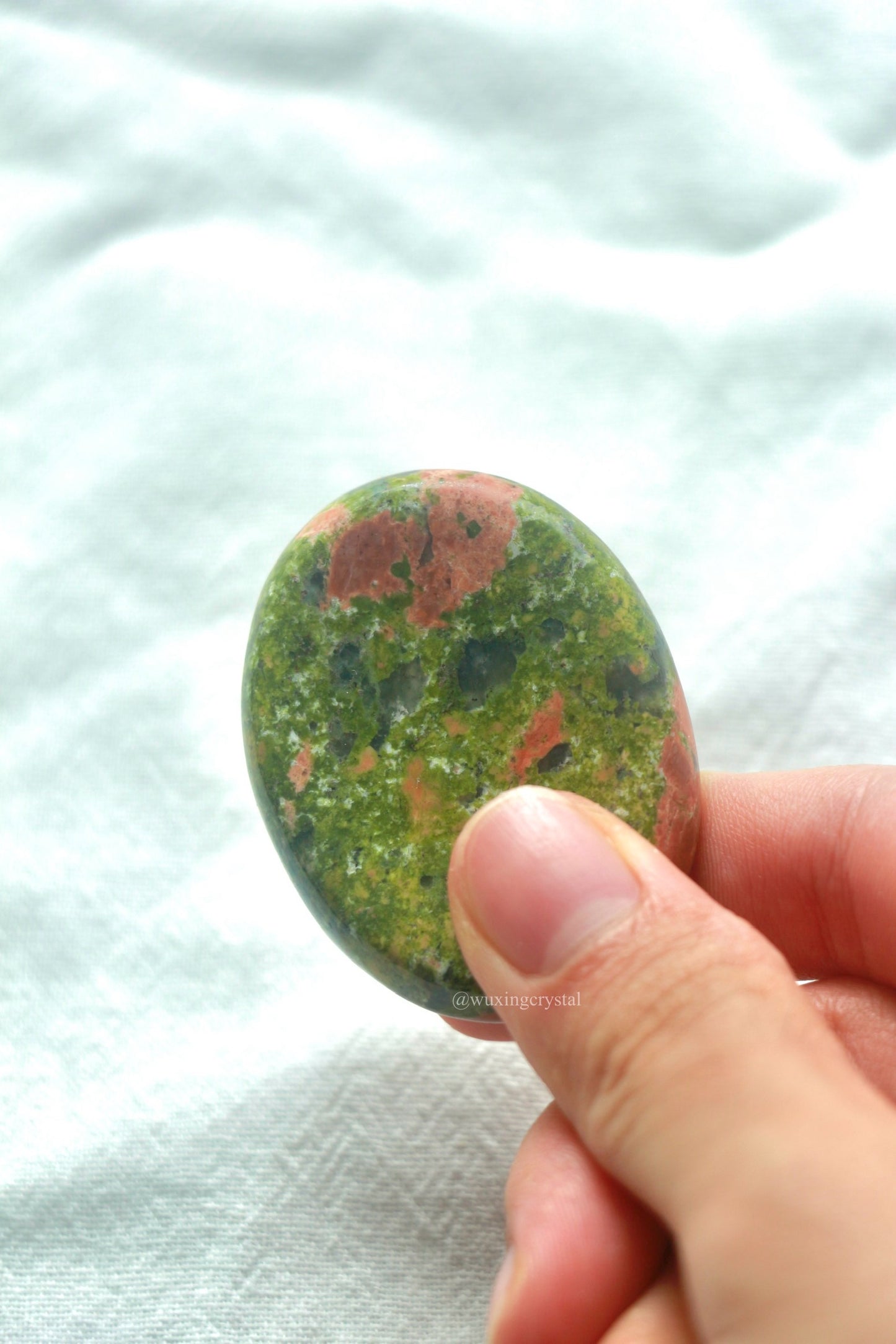 Unakite Worry Stone: Embrace Healing and Balance
